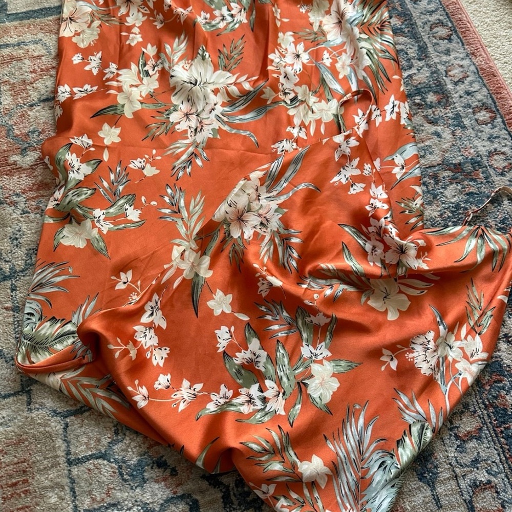 Orange dress